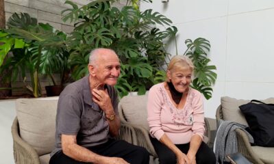 Após câncer de laringe, casal sem cordas vocais encontra amor em coral da Unicamp: ‘Até o último dia das nossas vidas’