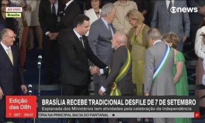 Lula participa do desfile de 7 de Setembro em Brasília