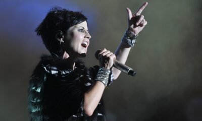 Desvendando a Voz de Dolores O’Riordan: Especialistas Analisam a Complexidade Vocal do The Cranberries