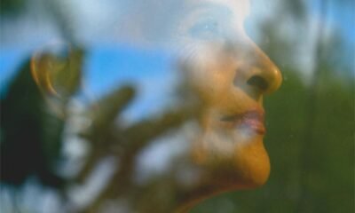 A Crítica Musical na Era Digital: Respeito, Honestidade e a Pressão das Redes Sociais