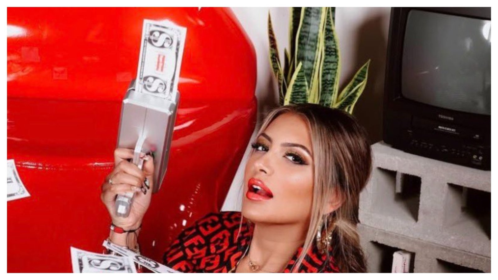 A ‘Rainha da Cetamina’: De Vida de Luxo à Condenação Pela Morte de Matthew Perry A ‘Rainha da Cetamina’: De Vida de Luxo à Condenação Pela Morte de Matthew Perry