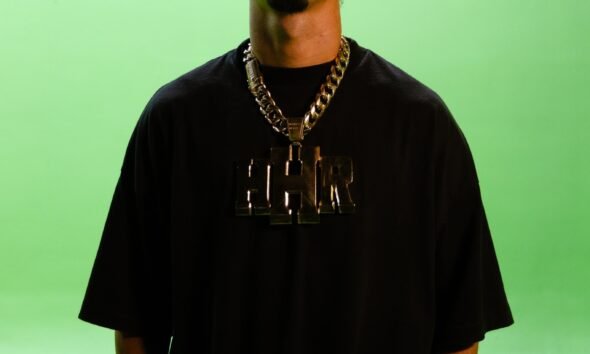 Vitória de L7nnon: Justiça mantém nome artístico em ação movida por Yoko Ono