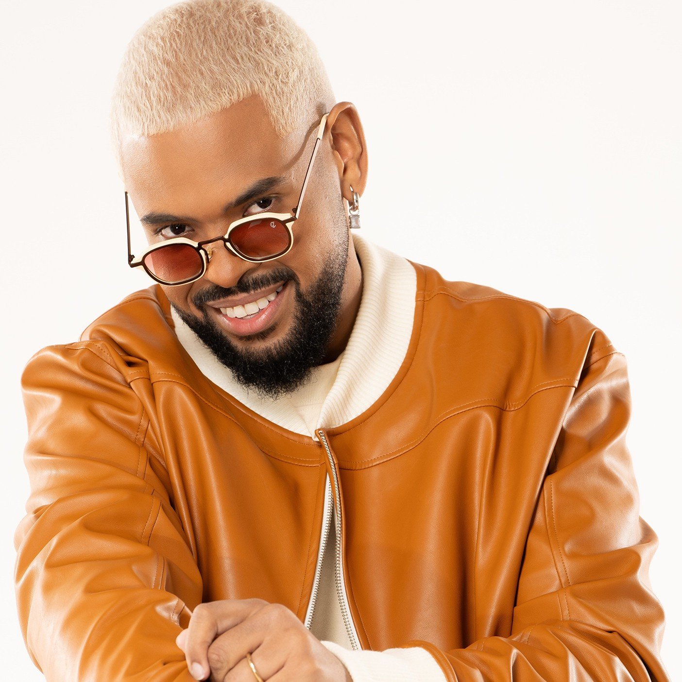 Lucas Morato Grava Álbum Audiovisual ‘Próxima Fase’ com Estrelas do Pagode em São Paulo Lucas Morato Grava Álbum Audiovisual ‘Próxima Fase’ com Estrelas do Pagode em São Paulo