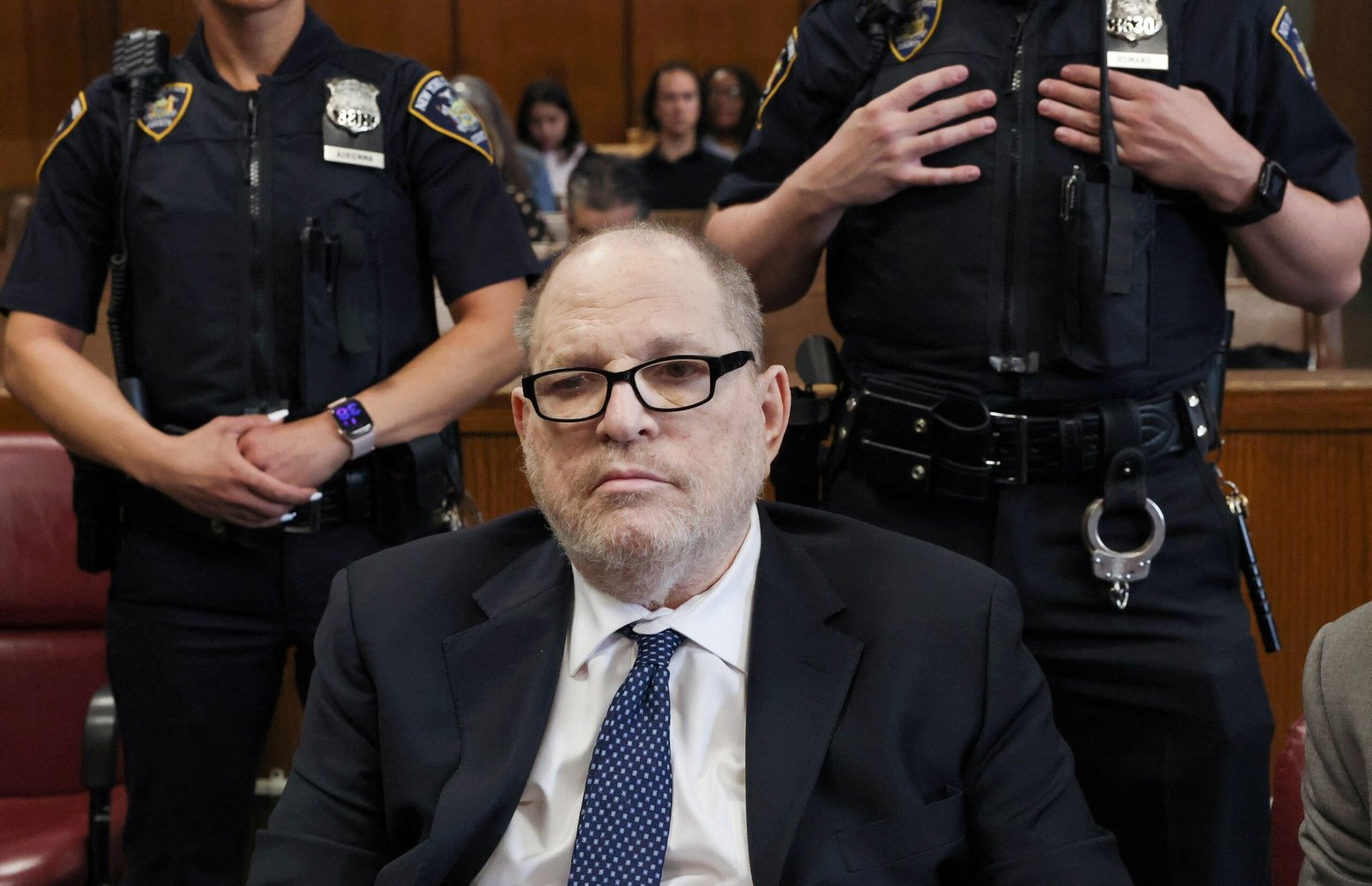 Justiça de NY Retira Acusação de Estupro Contra Harvey Weinstein Após Atriz Alegar Esgotamento