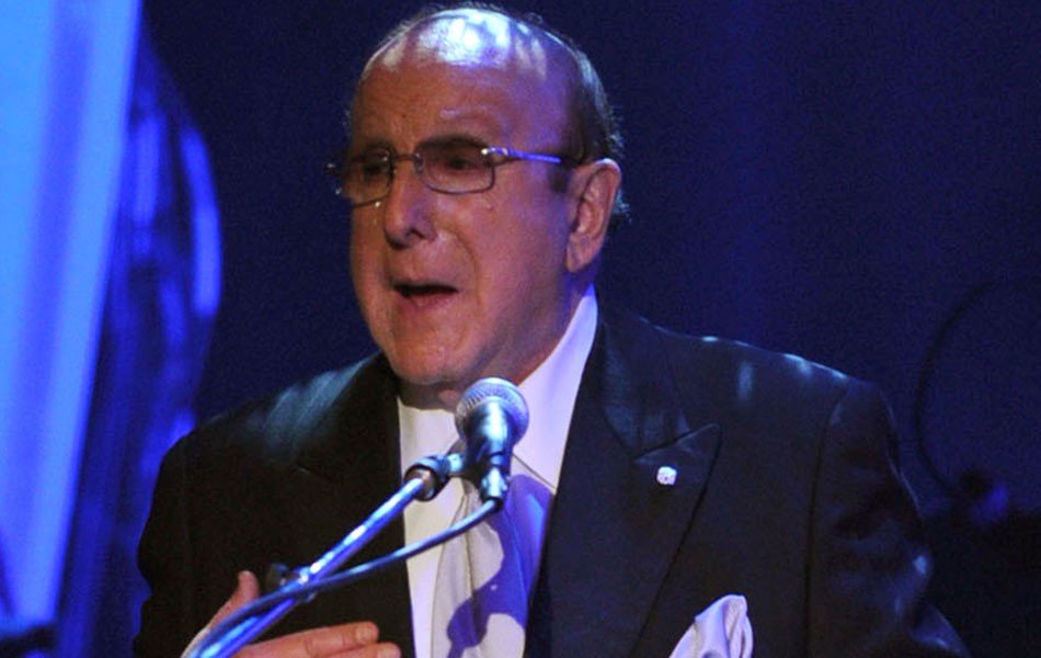 Clive Davis, Lenda da Música e Descobridor de Talentos, Morre aos 94 Anos
