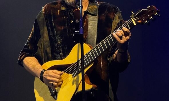 Lenine Apresenta ‘Eita’ no Rio: Coesão Artística, Perfeição Sonora e Convidados Especiais