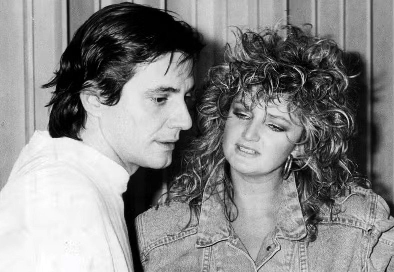 Fábio Jr. e Bonnie Tyler: A História por Trás do Dueto Bilíngue ‘Sem Limites Para Sonhar’ Fábio Jr. e Bonnie Tyler: A História por Trás do Dueto Bilíngue ‘Sem Limites Para Sonhar’