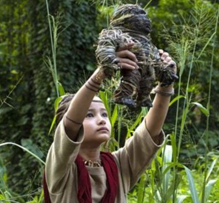 Jovem Atriz Kaylee Hottle, de ‘Godzilla vs. Kong’, Falece Aos 18 Anos