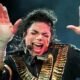 Justiça dos EUA: Acusação de Abuso Contra Michael Jackson Será Resolvida em Arbitragem Privada