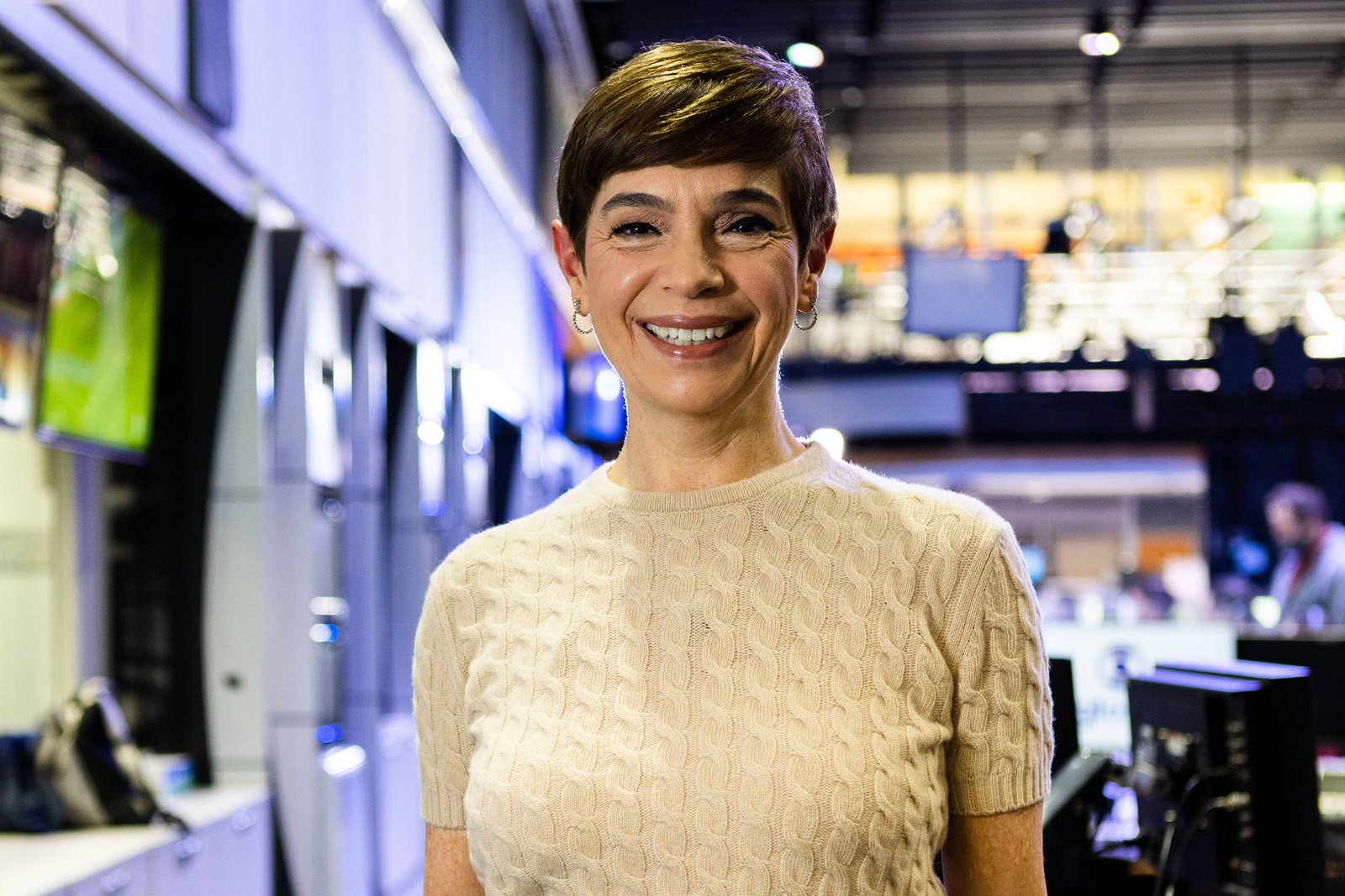 Globo define Renata Lo Prete para sabatinas do 2º turno presidencial em 2026