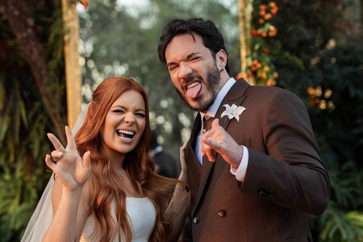 Eliezer Adota Sobrenome ‘Di Felice’ de Viih Tube Após Casamento