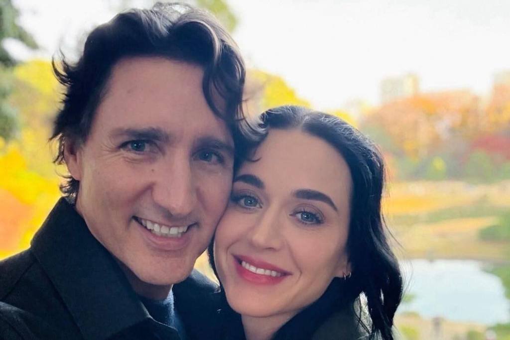 Katy Perry Elogia Justin Trudeau em Lançamento de Documentário da Turnê Katy Perry Elogia Justin Trudeau em Lançamento de Documentário da Turnê