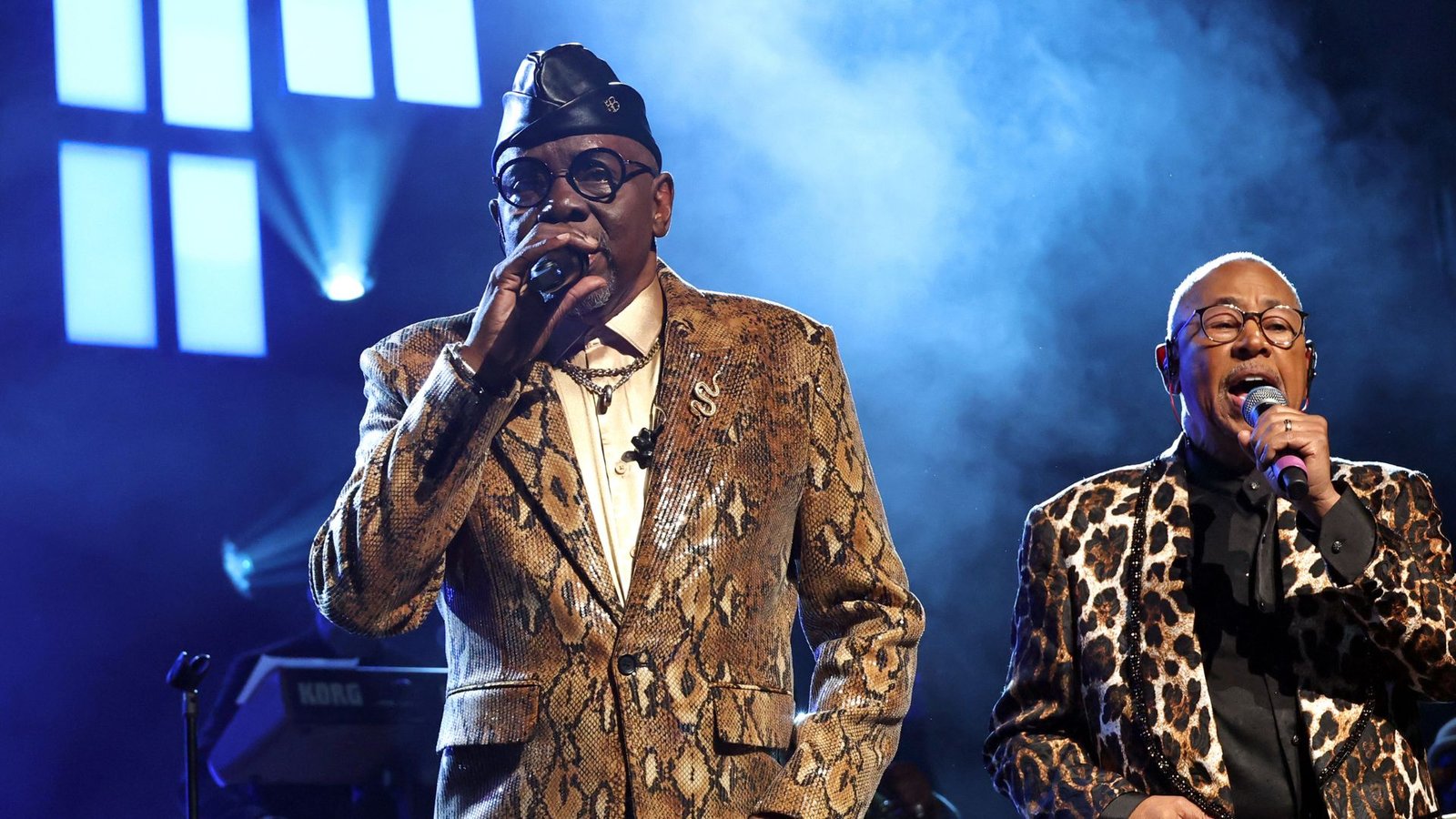 Earth, Wind & Fire: Baterista John Paris Acorda de Coma e Enfrenta Cirurgias