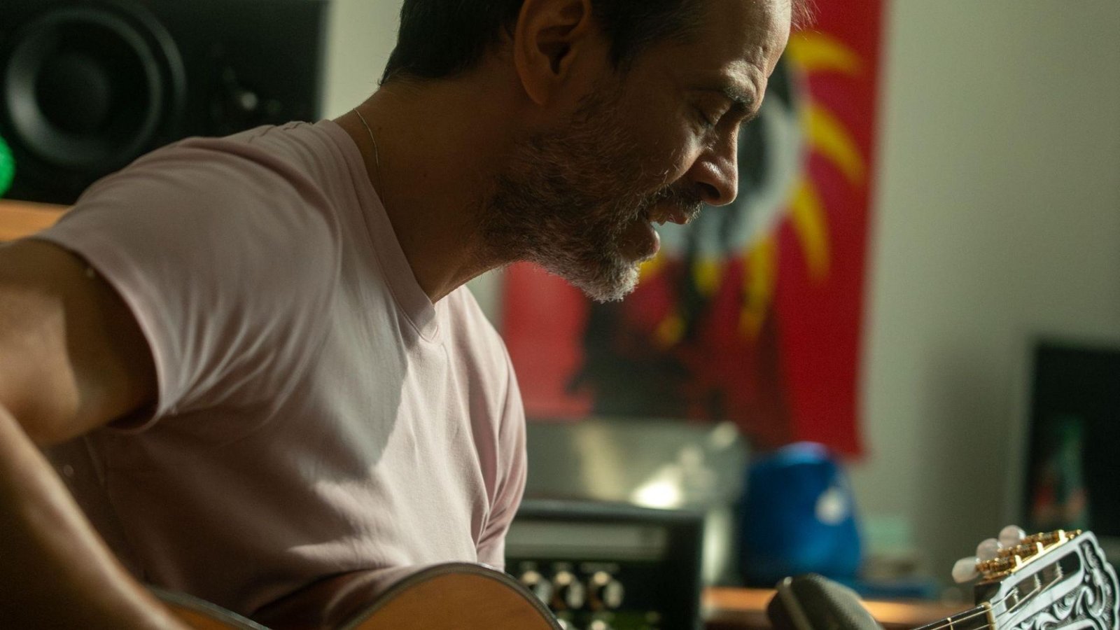 Documentário ‘Nem Tudo é Paz e Amor’ Mergulha na Contracultura Brasileira e Legados Familiares