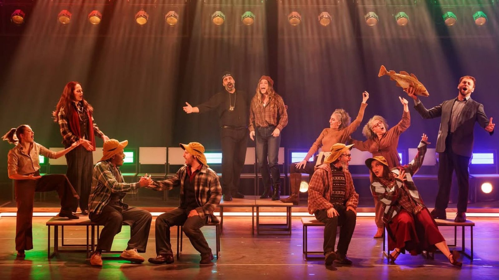 A Conexão Humana em Cena: ‘Vindos de Longe’ Redefine o 11 de Setembro no Teatro A Conexão Humana em Cena: ‘Vindos de Longe’ Redefine o 11 de Setembro no Teatro