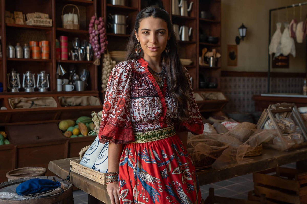 Rayssa Bratillieri Desvenda a Complexidade de Salma: Força e Tradição em ‘A Nobreza do Amor’ na TV Globo Rayssa Bratillieri Desvenda a Complexidade de Salma: Força e Tradição em ‘A Nobreza do Amor’ na TV Globo