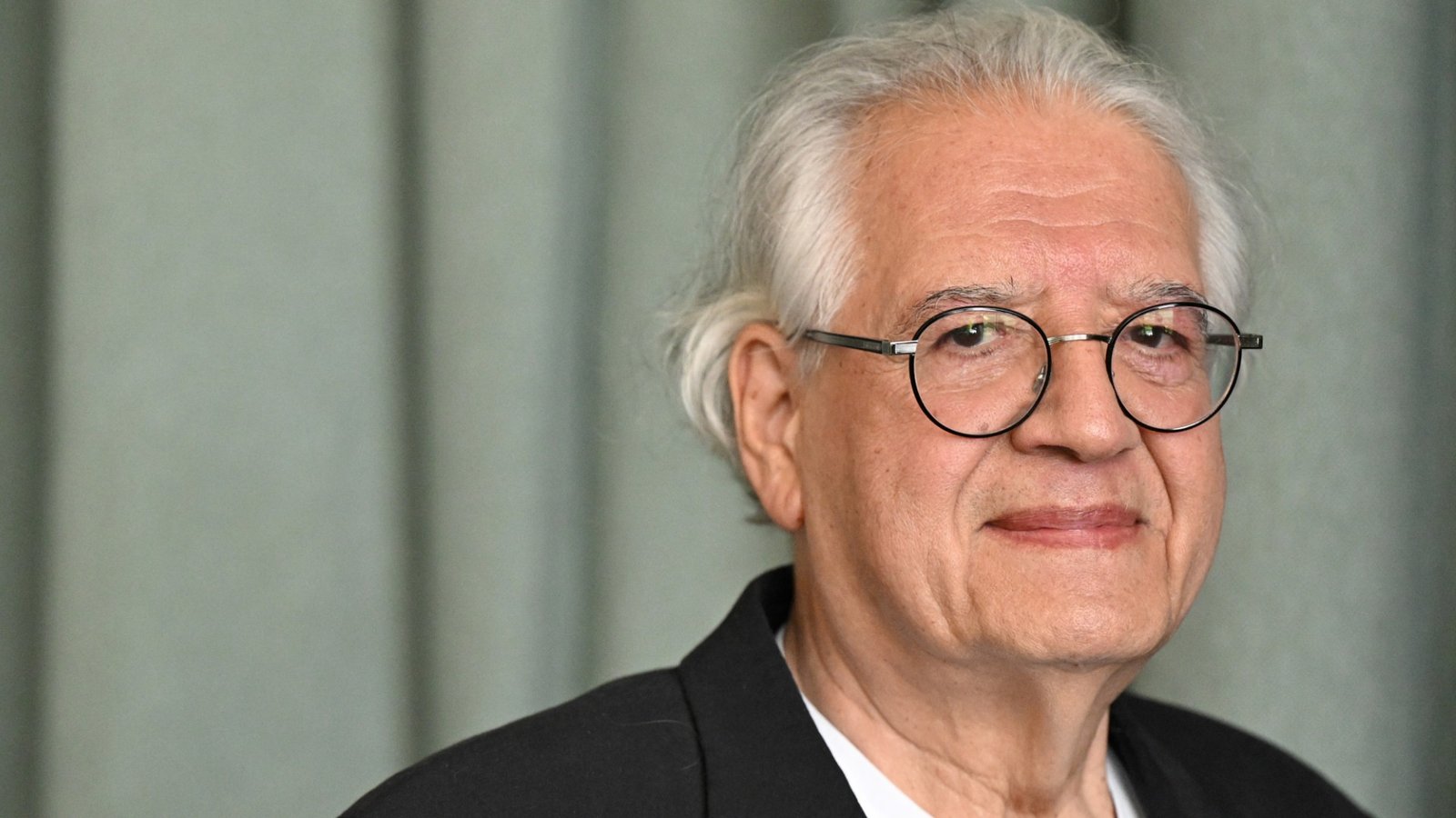 Patricio Guzmán, Renomado Documentarista Chileno, Falece aos 85 Anos em Paris Patricio Guzmán, Renomado Documentarista Chileno, Falece aos 85 Anos em Paris