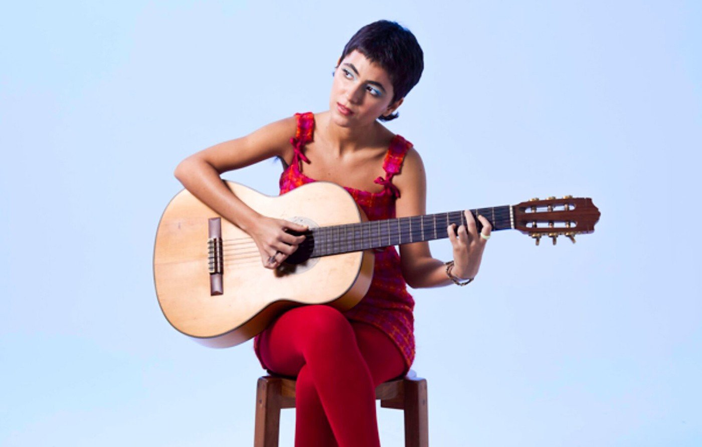 Música Brasileira em Destaque: Loulu Gilberto Surpreende com Indicações Relevantes no 27º Grammy Latino