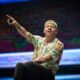 Macklemore Fora da Turnê de Ed Sheeran nos EUA Após Discurso Pró-Palestina