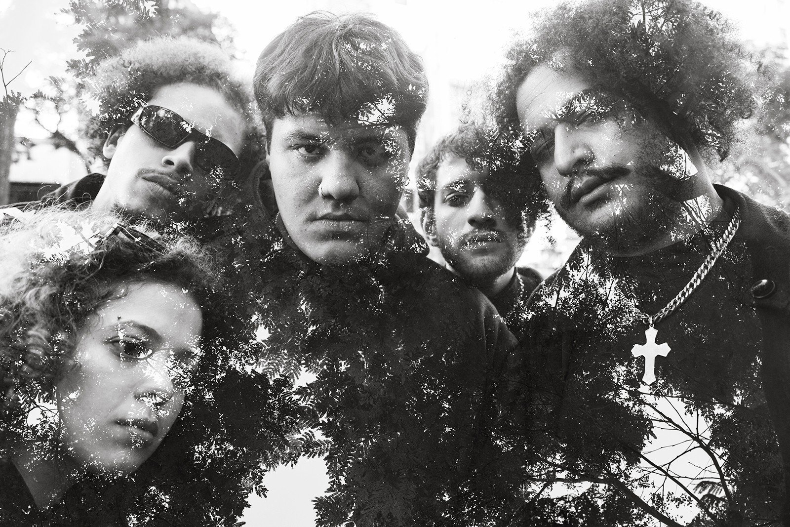 Naimaculada Lança EP ‘Acromatopsia’ com Colaborações de BNegão, Kiko Dinucci, Nabru, Thalin e Sol Naimaculada Lança EP ‘Acromatopsia’ com Colaborações de BNegão, Kiko Dinucci, Nabru, Thalin e Sol