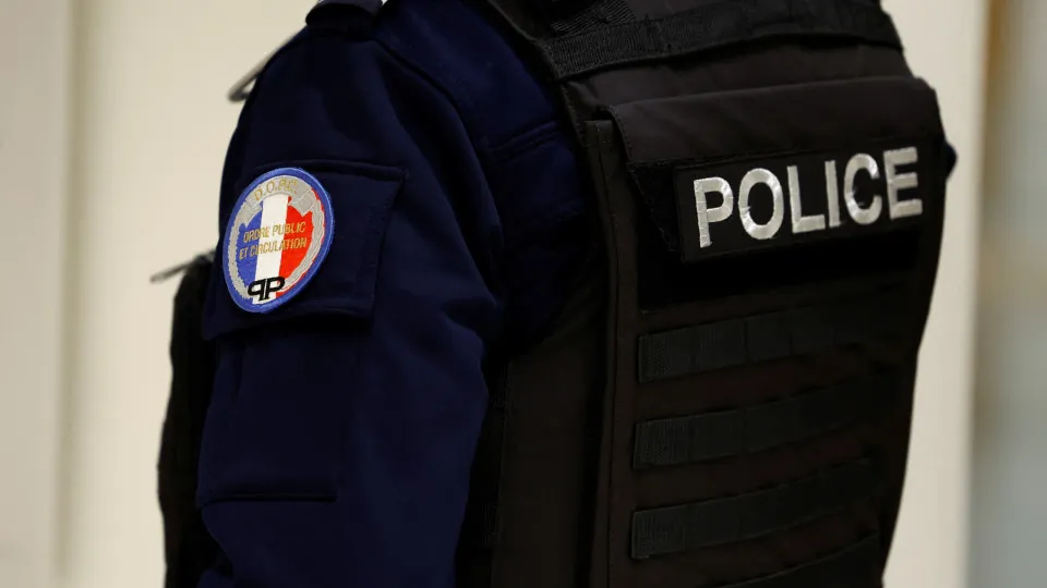 França: Menino de 7 Anos Suspeito de Homicídio da Tia em Caso Chocante França: Menino de 7 Anos Suspeito de Homicídio da Tia em Caso Chocante