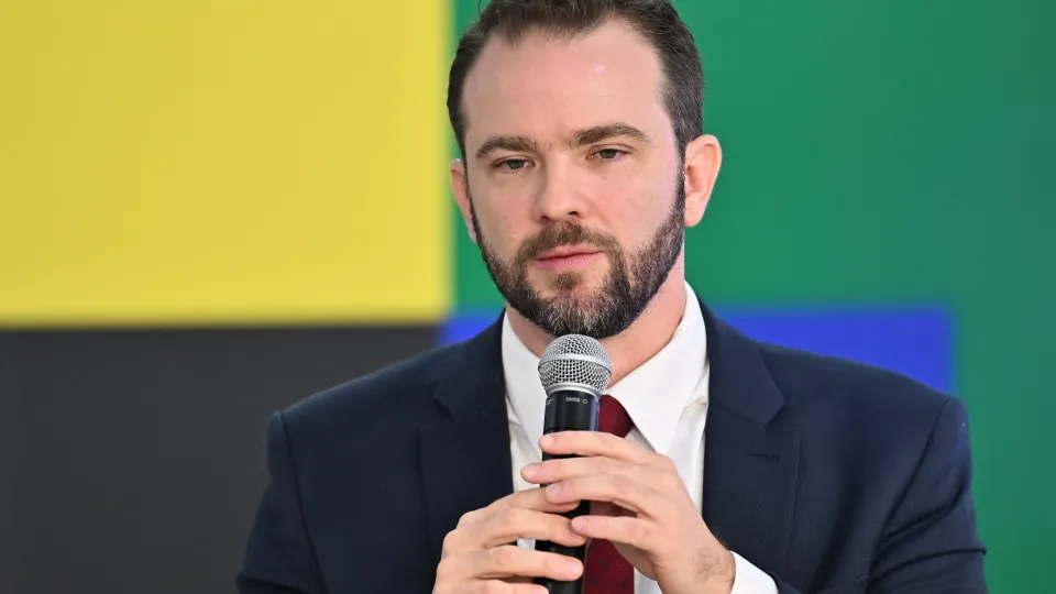 Durigan: Mesma Origem Criminosa Financiou Operações como ‘Dark Horse’ e ‘Carbono Oculto’ Durigan: Mesma Origem Criminosa Financiou Operações como ‘Dark Horse’ e ‘Carbono Oculto’
