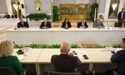Líder da Venezuela Desbloqueia Acesso à Internet: Cenário Global de Notícias, Cultura e Entretenimento