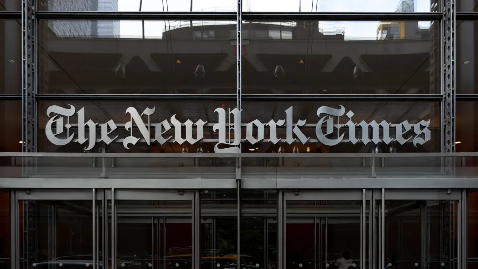 Executivo do New York Times Morto a Tiros: Sogros Presos em Dublin, EUA