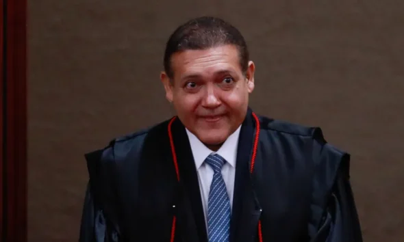 Kassio Nunes Marques Reitera Legitimidade Eleitoral em Meio a Debates Políticos Nacionais