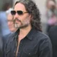 Julgamento de Russell Brand Começa no Reino Unido: Reflexos no Entretenimento e na Sociedade