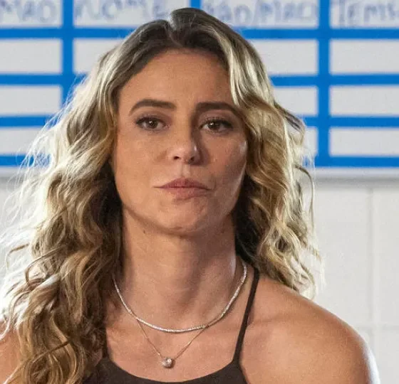 Moda e Celebridades: Análise Profissional das Gafes de Estilo Mais Notáveis