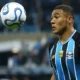Grêmio Conquista Vitória Crucial Contra o Coritiba e Agita a Tabela do Brasileiro