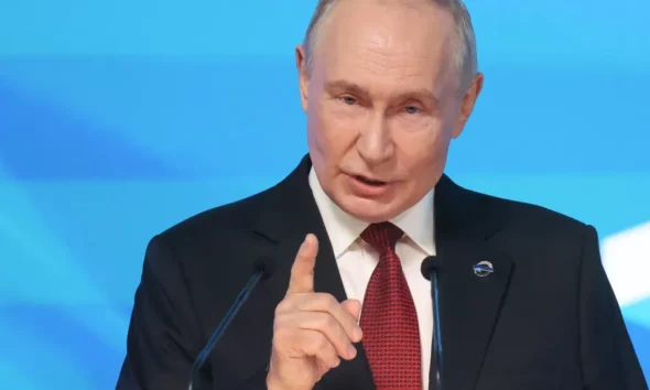 Alerta Global: Putin Ameaça Usar ‘Todo o Arsenal’ em Resposta a Ataque em Kaliningrado
