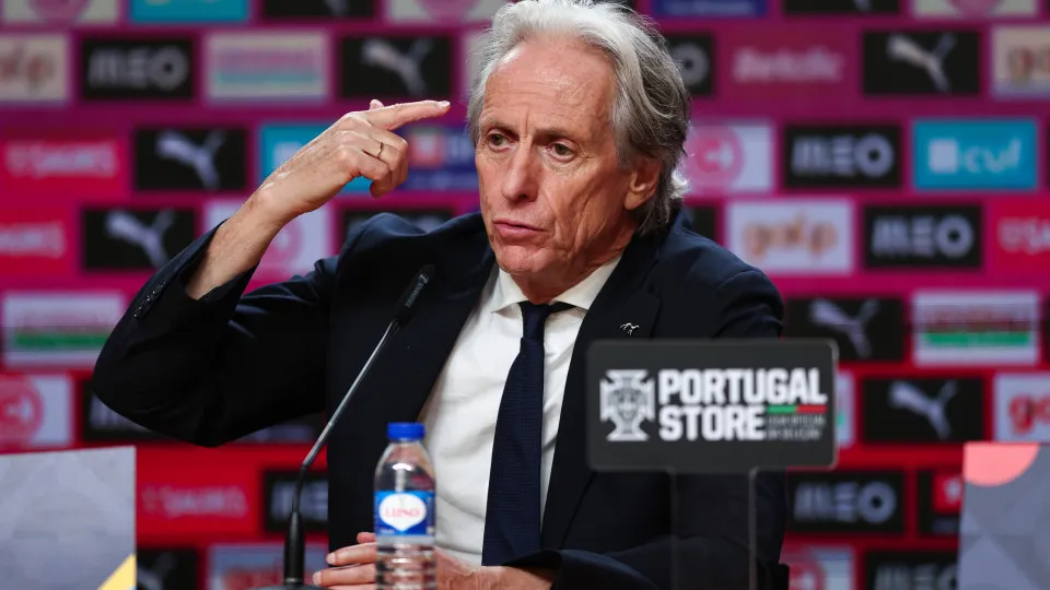 Jorge Jesus: ‘Não Peço Desculpas a Ninguém’ – Declaração Explosiva Sobre Cristiano Ronaldo Reverbera no Esporte Global