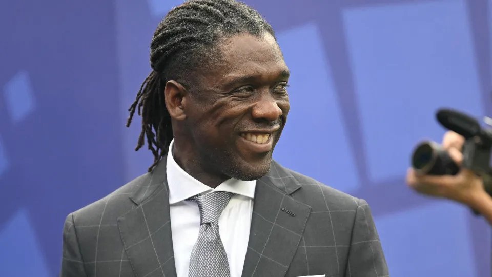 Clarence Seedorf Assume Corinthians em Crise: A Missão de Reerguer o Timão à Beira do Z4