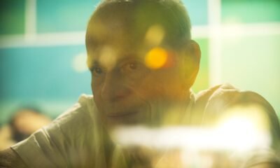 Documentário ‘Ney por trás das máscaras’ Explora o Artista Para Além dos Palcos